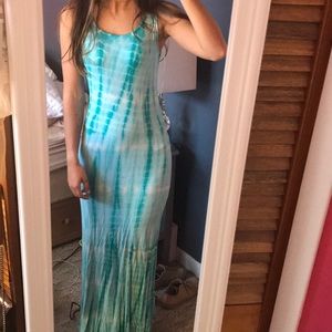 Maxi dress